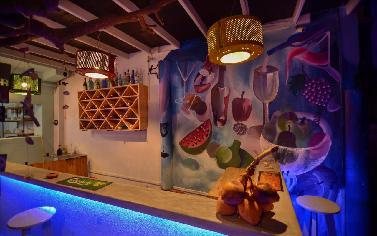 高尔 Palm Leaf Surf Cafe酒店 外观 照片